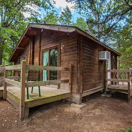 Lake Texoma Camping Resort Cabin 4 Willow Spring Bagian luar foto